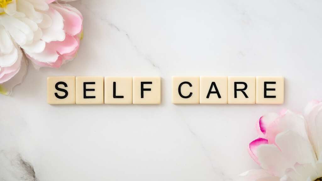 Invent Your Self-Care Sunday Rituals with These Tips